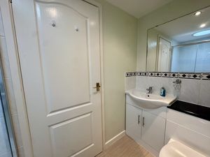 Photo 28- click for photo gallery